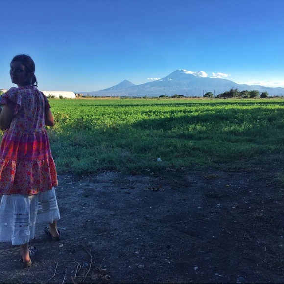 Meet your Posher, Kate - Picture 2 of 12